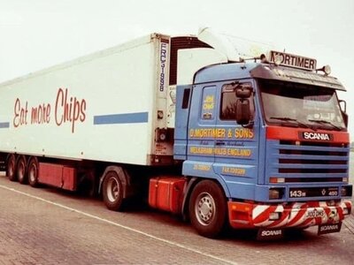 WSI WSI Scania 143M streamline 4x2 met 3-as koeloplegger D. MORTIMER & SONS ENGLAND
