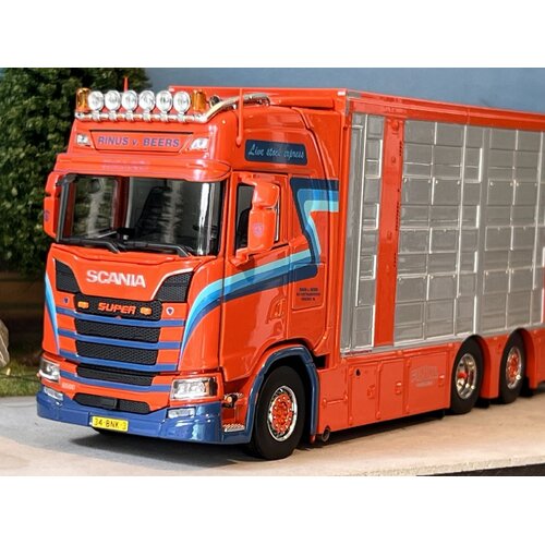 IMC IMC Scania S High roof boxed truck with livestock trailer RINUS VAN BEERS