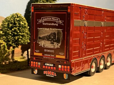 IMC IMC Scania S High roof 4x2 met veeoplegger JOACHIM NISCH