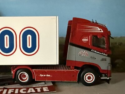 WSI WSI Volvo FH4 Globetrotter 4x2 with 3-axle box trailer N.C. CHRISTENSEN & SONNER
