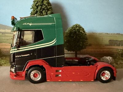 WSI WSI DAF XG 4x2 P.G.A. TRANSPORT