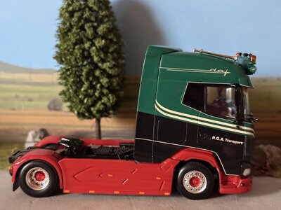 WSI WSI DAF XG 4x2 P.G.A. TRANSPORT