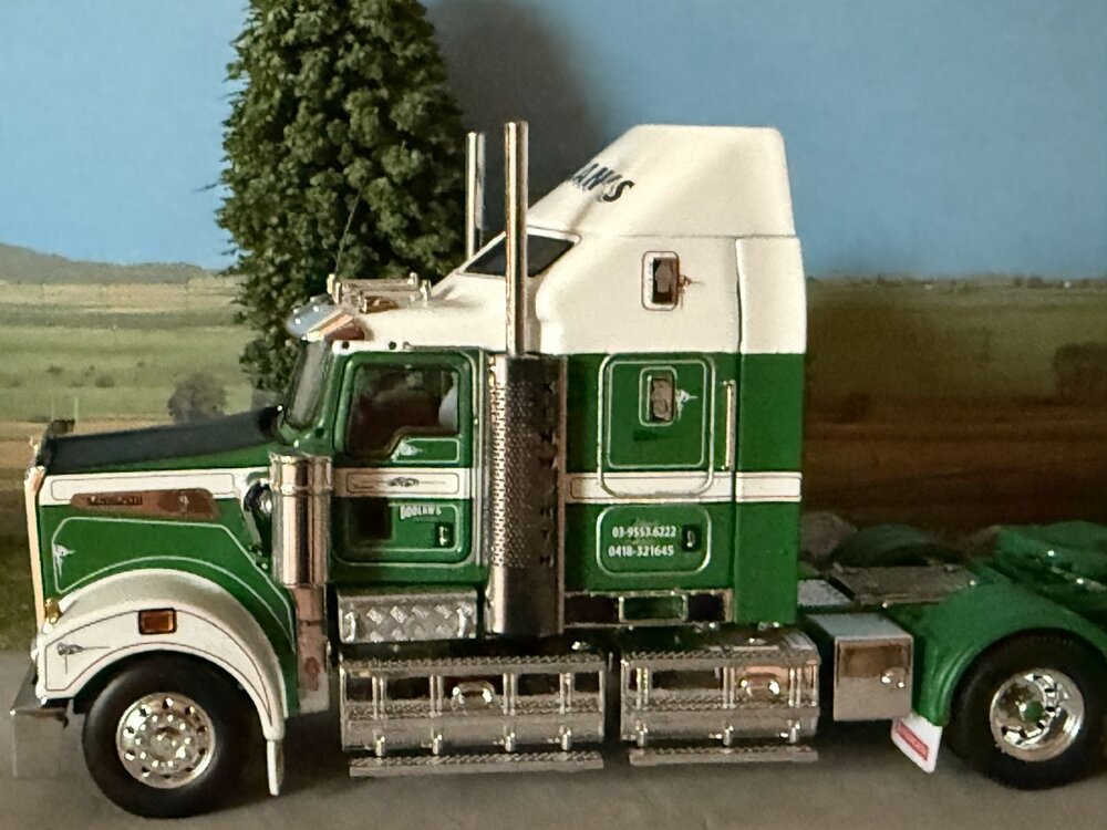 Drake collectibles Drake Kenworth T909 DOOLAN'S