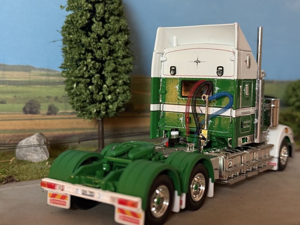 Drake collectibles Drake Kenworth T909 DOOLAN'S