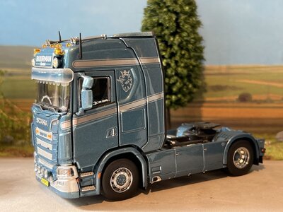 IMC IMC Scania model set Scania 143M streamline & Scania S High roof BUURMAN model set
