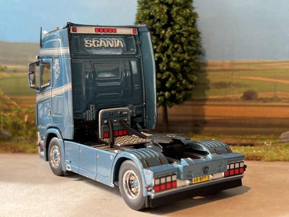IMC IMC Scania model set Scania 143M streamline & Scania S High roof BUURMAN model set