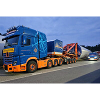 WSI Mercedes-Benz Arocs MP5 Giga Space 8x4  with 7-axle wind mill trailer + 4-axle dolly NAVIGATOR TRANSPORT