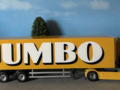 Tekno Tekno Scania Next Gen R-serie Highline with 3-axle Reefer Trailer JUMBO