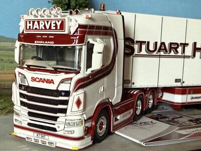 WSI WSI Scania S660 6x2 with 3-axle Ekeri box trailer STUART HARVEY Bristol UK