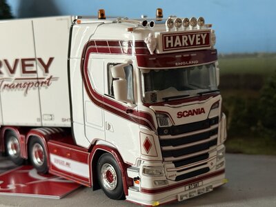 WSI WSI Scania S660 6x2 with 3-axle Ekeri box trailer STUART HARVEY Bristol UK