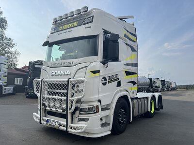 Tekno Tekno Scania Next Gen R-serie Highline 6x2 TRUCKTAT