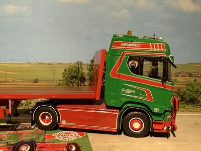 Tekno Tekno Scania Next Gen 520S Highline with 3-axle flatbed JAN MUES