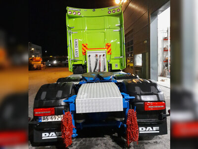 WSI WSI DAF XG+ 6x4 with  6-axle manoovr NORDIC CRANE KYNNINGSRUD