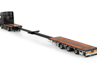 WSI WSI DAF XG+ 4X2 with 3-axle flatbed mega trailer MEGA TRANSPORT