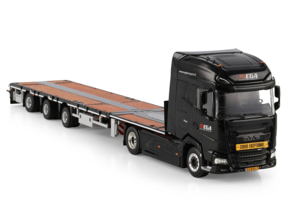 WSI WSI DAF XG+ 4X2 with 3-axle flatbed mega trailer MEGA TRANSPORT