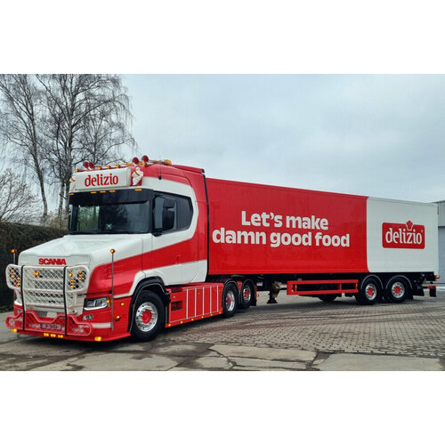 WSI WSI Scania Vlastuin S Torpedo highline facelift 6x2 with 2-axle box trailer STOFFELTRANS DELIZIO