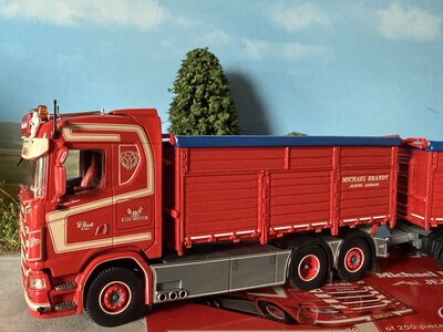 Tekno Tekno Scania Next Gen 770S-V8 rigid truck with 4-axle trailer MICHAEL BRANDT