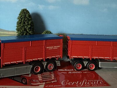 Tekno Tekno Scania Next Gen 770S-V8 motorwagen met 4-as aanhanger MICHAEL BRANDT