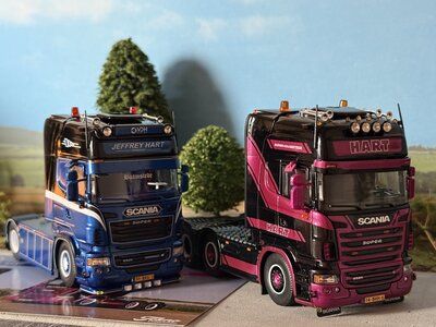 Tekno Tekno Model Set Scania R580 4x2 & Scania R580 6x2 HART TRANSPORT