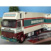 Tekno Scania 113M /360 Topsleeper volume combinatie BROERSMA