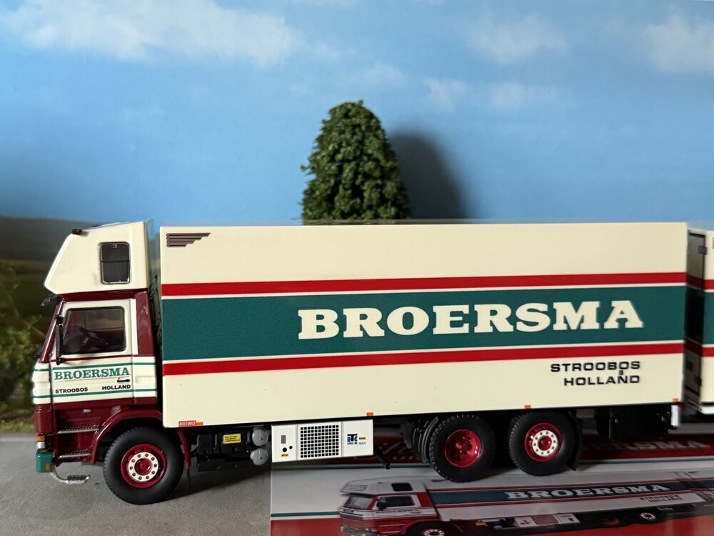 Tekno Tekno Scania 113M /360 Rigid truck with trailer BROERSMA