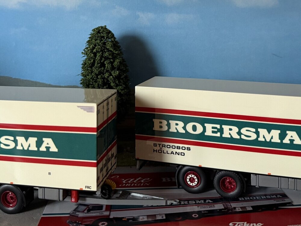 Tekno Tekno Scania 113M /360 Rigid truck with trailer BROERSMA