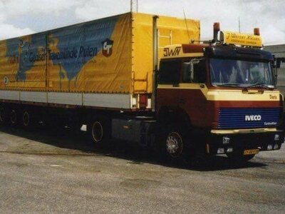 Tekno Tekno Iveco TurboStar 4x2 with 3-axle classic tilt trailer  WERNER NIELSEN