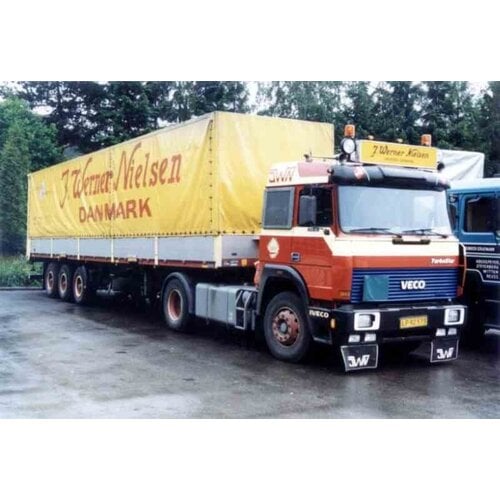 Tekno Tekno Iveco Turbostar 4x2 met 3-assige klassieke huifoplegger WERNER NIELSEN