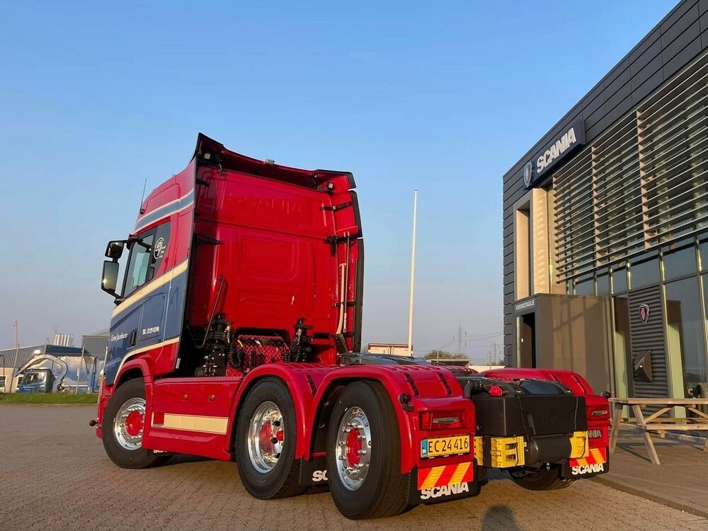 IMC IMC Scania R High roof 6X2 ERNST JACOBSEN