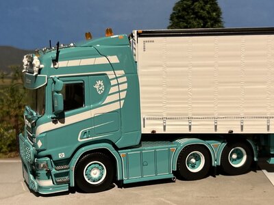 Tekno Tekno Scania Next Gen R650 6x2 met schuifzeilenoplegger VERBIST