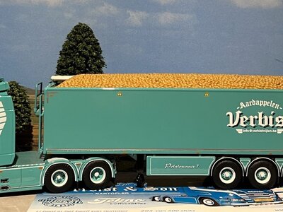 Tekno Tekno Scania Next Gen R650 Highline with potato-semitrailer + load VERBIST