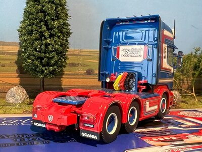 Tekno Tekno Scania R Topline  6x2 MOLLESTAD