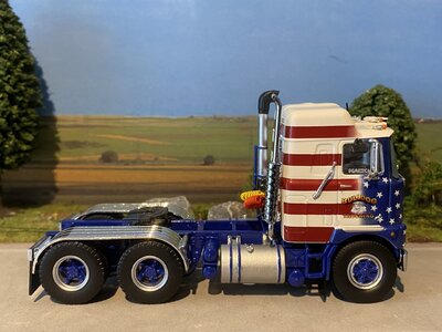 Tekno Tekno Mack F700 6x4 BULLDOG TRUCKING