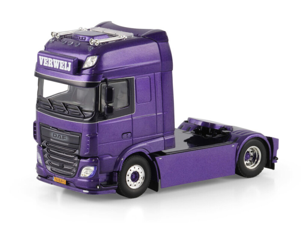 WSI WSI DAF XF Super Space Cab 4x2 VERWEIJ