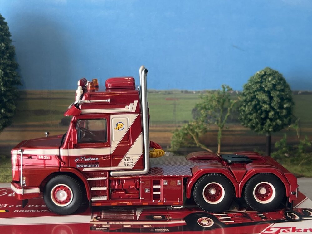 Tekno Tekno Scania 143H Torpedo 6x2 PEETERS
