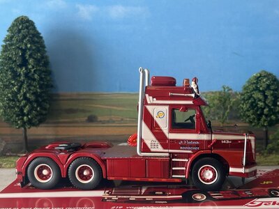 Tekno Tekno Scania 143H Torpedo 6x2 PEETERS