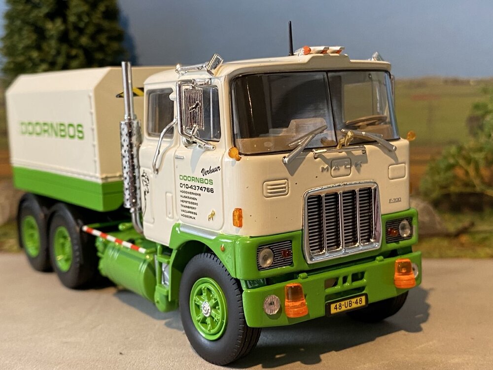 Tekno Tekno Mack F700 met ballastbak DOORNBOS