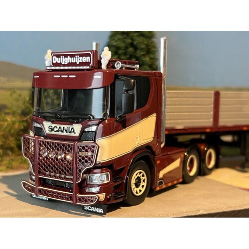 Tekno Tekno Scania R650 next Gen with 3-axle brick trailer DUIJGHUIJZEN
