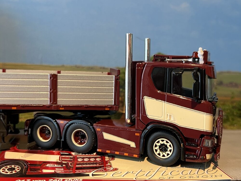 Tekno Tekno Scania R650 next Gen with 3-axle brick trailer DUIJGHUIJZEN