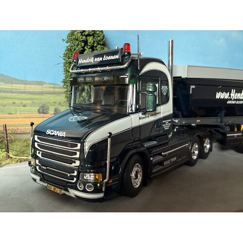 Tekno Tekno Scania Torpedo Highline with 3-axle tipper trailer HENRIK VAN LOENEN
