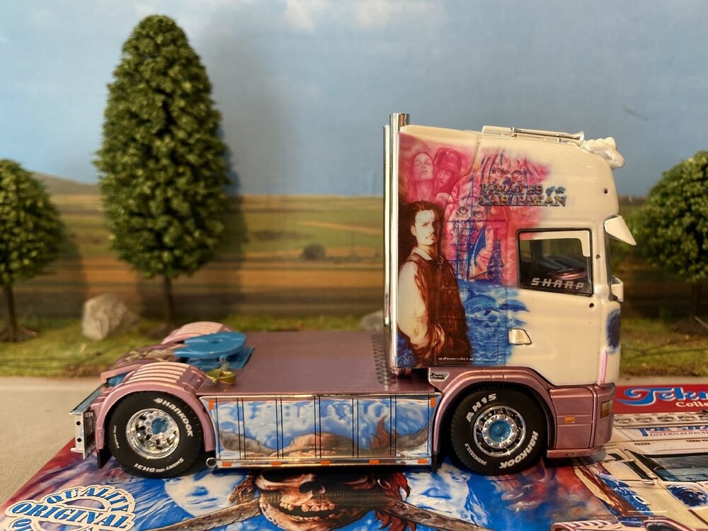 Tekno Tekno Scania 4-serie Topline 4x2 JOE SHARP "Pirates of the Caribbean"