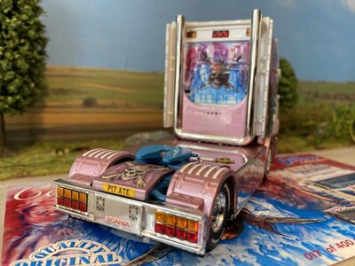 Tekno Tekno Scania 4-serie Topline 4x2 JOE SHARP "Pirates of the Caribbean"