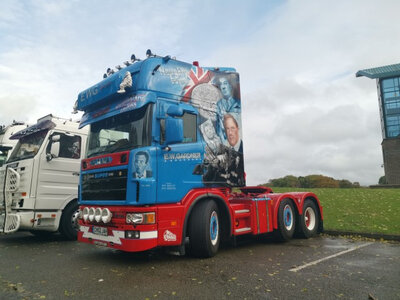 Tekno Tekno Scania 4-serie Topline 6x2 GARDNER E.W. "Naughty Boys"