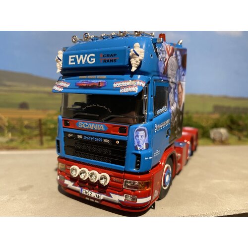 Tekno Tekno Scania 4-serie Topline 6x2 GARDNER E.W. "Naughty Boys"