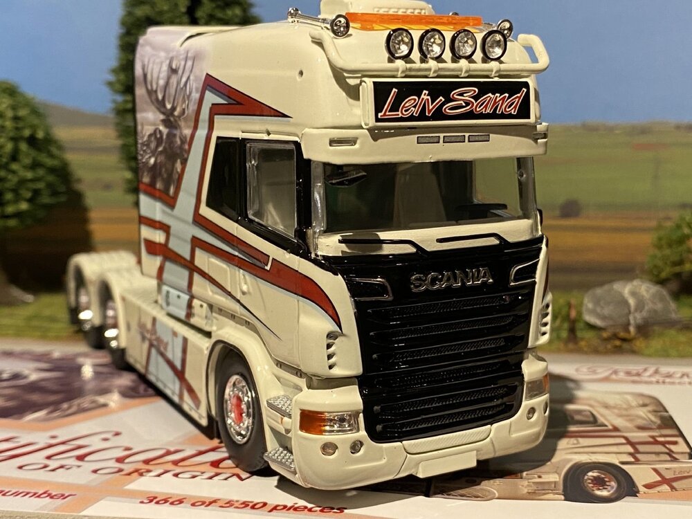 Tekno Tekno Scania R-serie Longline 6x2 LEIV SAND