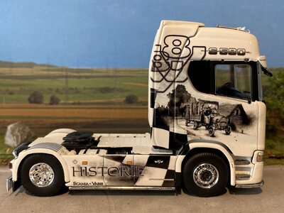 Tekno Tekno Scania Next Gen  S580 4x2  BOCAN "Historie"