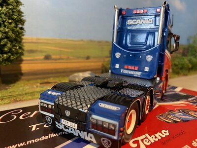 Tekno Tekno Scania Next Gen R-serie Highline 6x2 T. OSCARSSONS