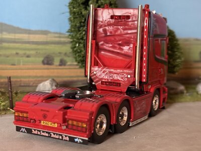 Tekno Tekno Scania R Topline 6x2 CALPORT