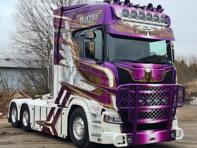 Tekno Tekno Scania NGS Highline 6x2 sleepas trekker TOMMY KURAS "Valkyrie"