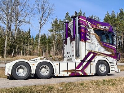 Tekno Tekno Scania NGS Highline 6x2 TOMMY KURAS "Valkyrie"